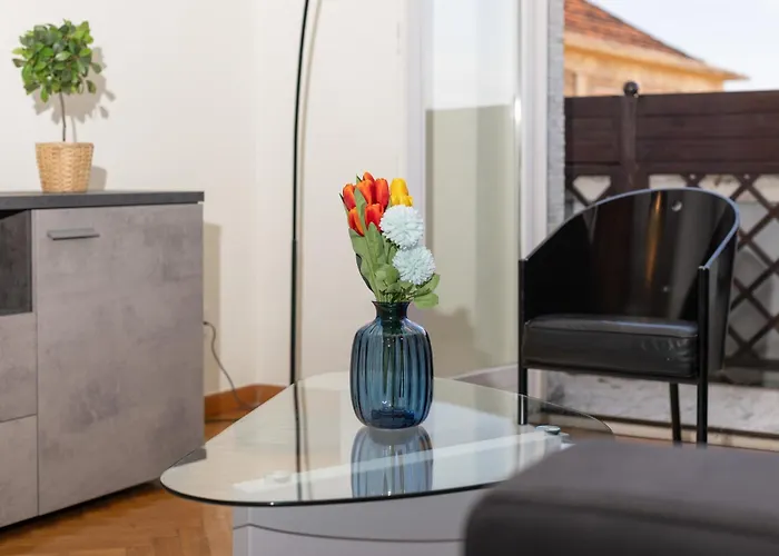 Black & White Vista Duomo 400 Metri