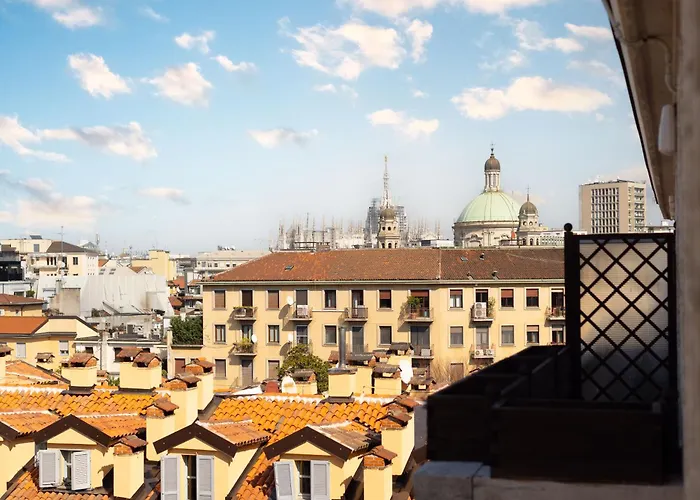 Black & White Vista Duomo 400 Metri 밀라노