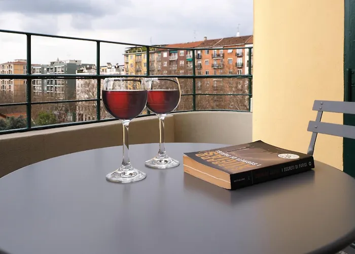 Luminoso Con Terrazzo Forlanini Linate