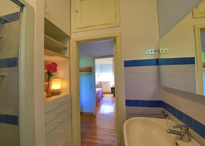 Romantico Attico Con Terrazzo In Centro *