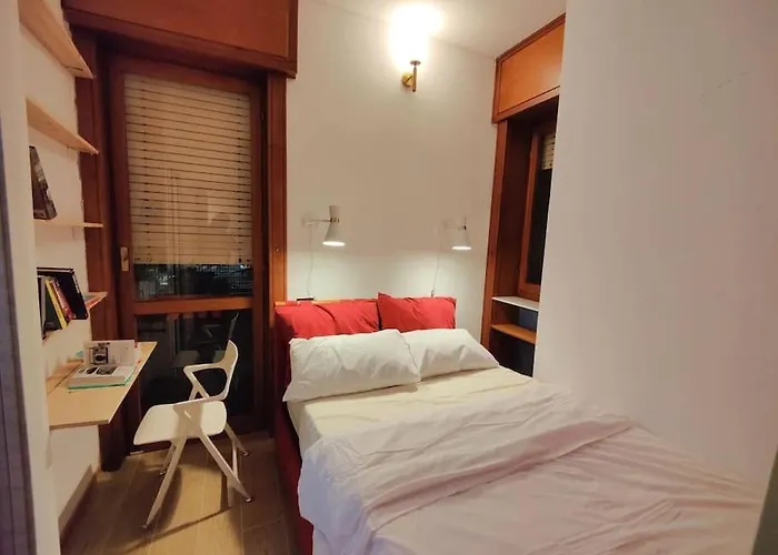 Casa Mamo: Design & Vintage Above Subway Apartment