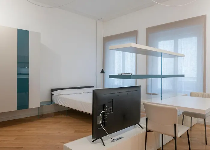 Duomo Elegant Flat Daire