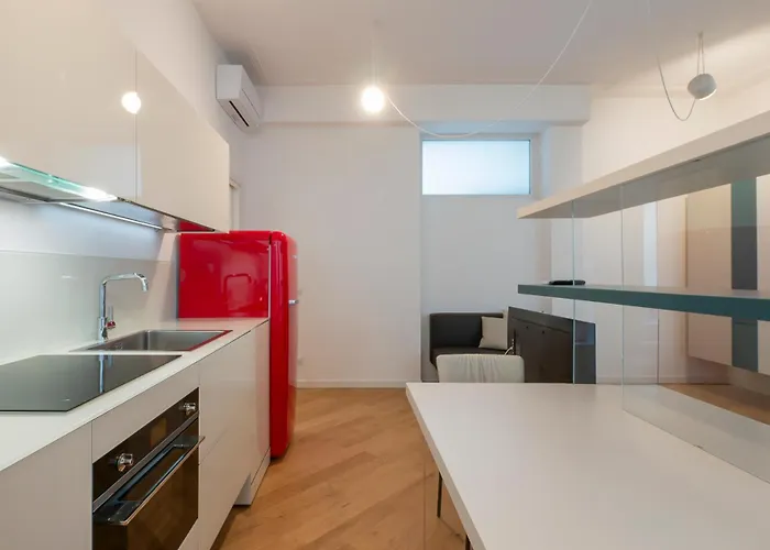 Duomo Elegant Flat דירה *