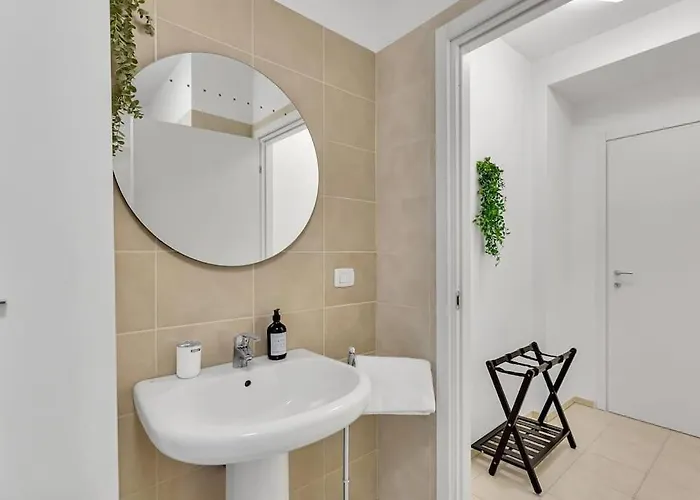 Private Parking-terrace10 Min To Linate Airport Milano