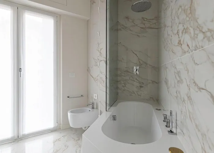 Transiti 20 * Milán