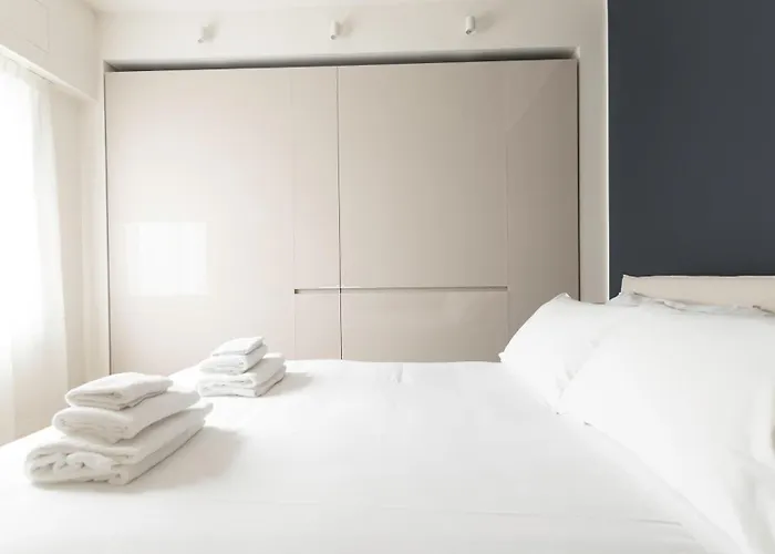 Transiti 20 * Milán