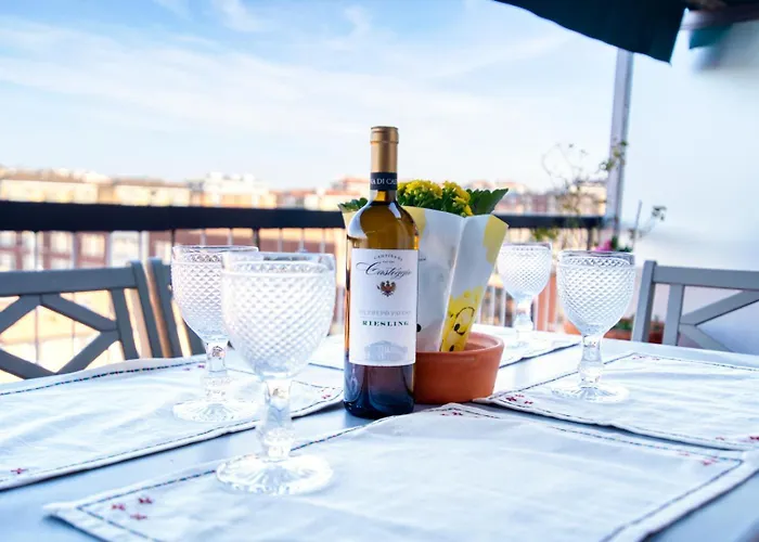 Spacious Penthouse With Panoramic Terrace - 20 Minutes From San Siro & Duomo