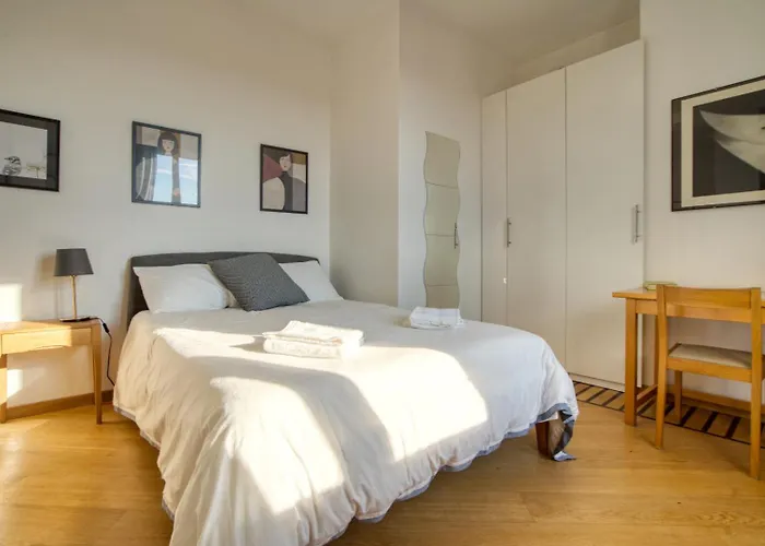 Spacious Penthouse With Panoramic Terrace - 20 Minutes From San Siro & Duomo * Милан