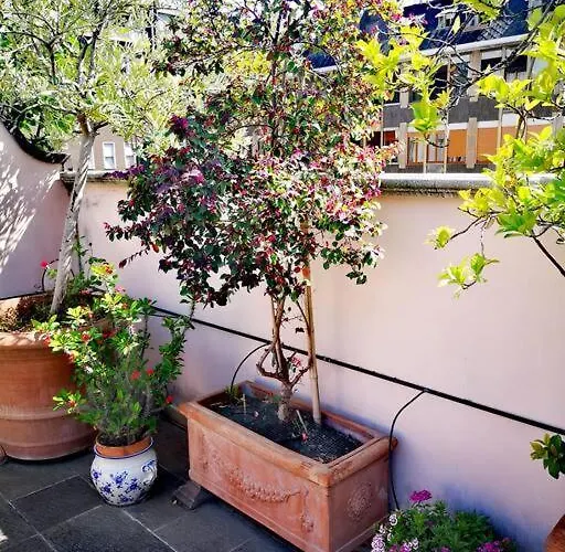 Apartman Centrale-luxury With Garden Terrace Milánó