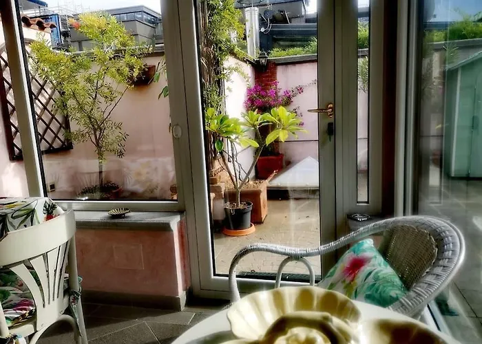 Centrale-luxury With Garden Terrace Apartment