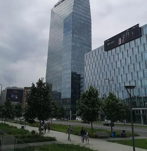 Centrale-luxury With Garden Terrace * Milánó