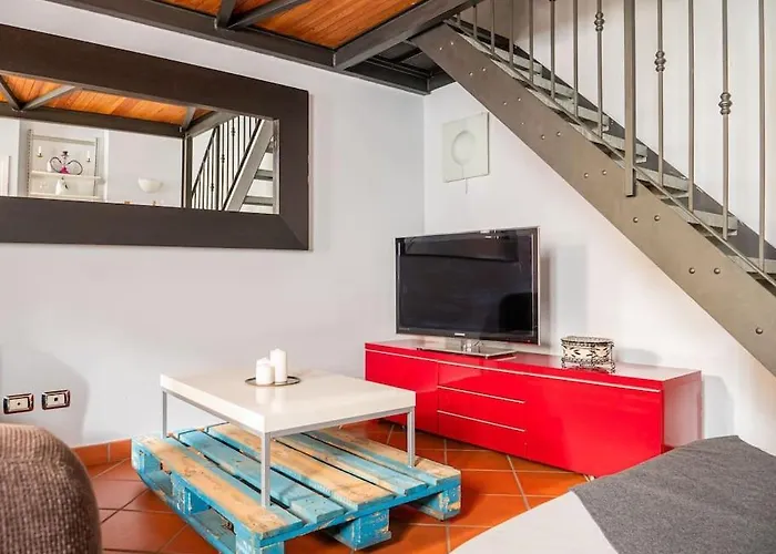 Spazioso Loft Imbonati6 *