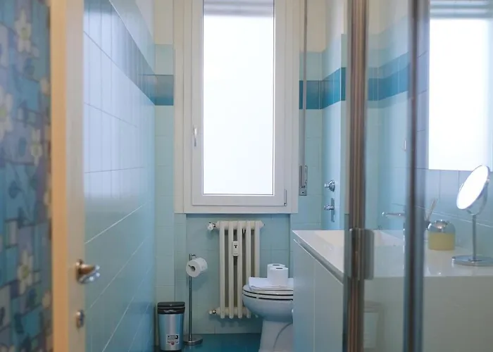 Orea Spiti - The Urbanite * Milán