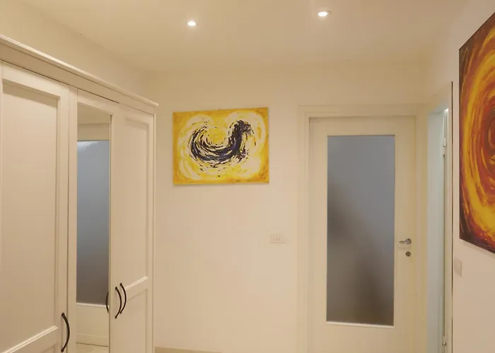 Orea Spiti - The Urbanite * Milán