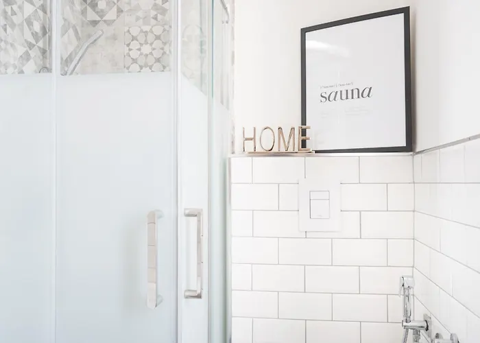 Me43 • Luxury • Chic Milano