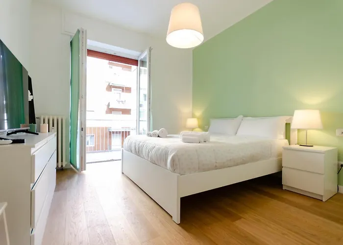 Vivimihome Fiordalisi A Pochi Passi Dalla Metro 밀라노