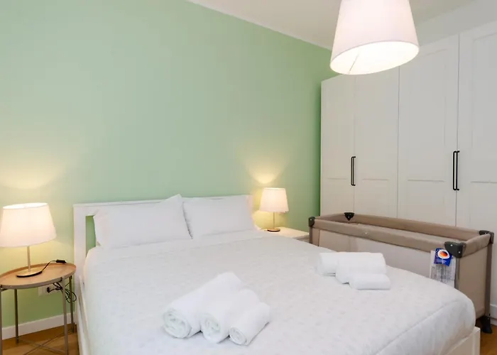 Vivimihome Fiordalisi A Pochi Passi Dalla Metro Apartment Milan