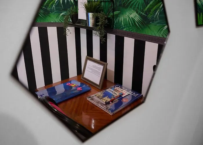 Suite-6 Centro-porta Romana شقة