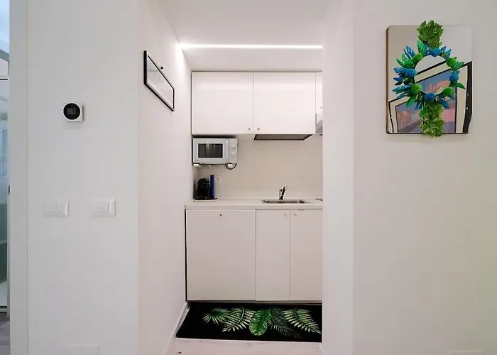 Suite-6 Centro-porta Romana شقة ميلان