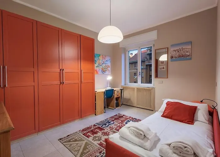 Stylish And Perfect Place For Families And Friends