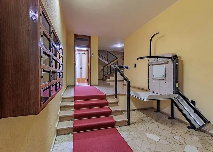 Stylish And Perfect Place For Families And Friends Milano