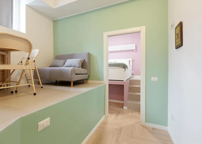 Διαμέρισμα Insubria Park - Pastel Color Apartment! *