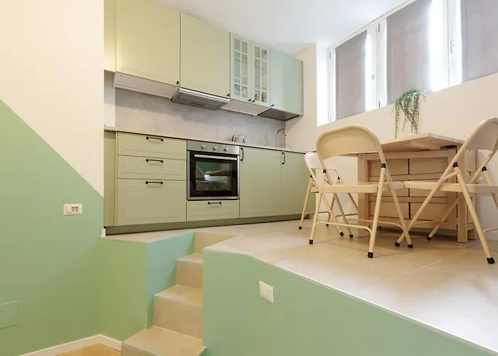 Insubria Park - Pastel Color Apartment! Διαμέρισμα