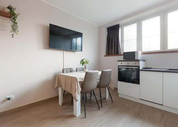 Apartamento Guesthost - Affori M3 Modern And Cozy *