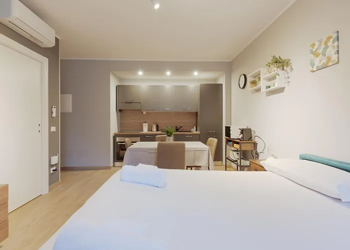 Apartamento Guesthost - Affori M3 Modern And Cozy
