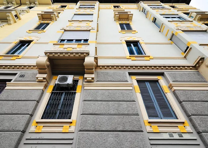 Just Urban - Charming 2br In Historic Building - M1 Wagner * Milano