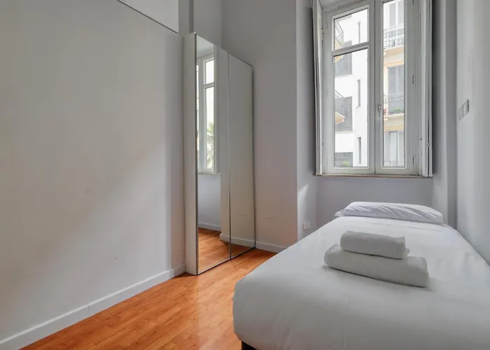 Appartamento Just Urban - Charming 2br In Historic Building - M1 Wagner Milano