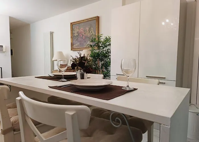 Yr Dateo - 3 Min Walk To Duomo And Linate Airport Metro アパート