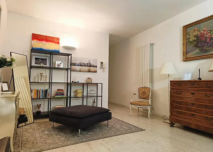 Appartamento Yr Dateo - 3 Min Walk To Duomo And Linate Airport Metro Milano
