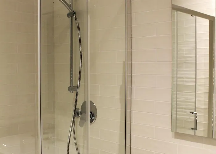 Miki - Mauro Macchi 91 Apartman