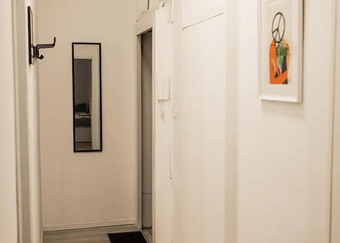 Fee4me Bright & Comfort In * Milano