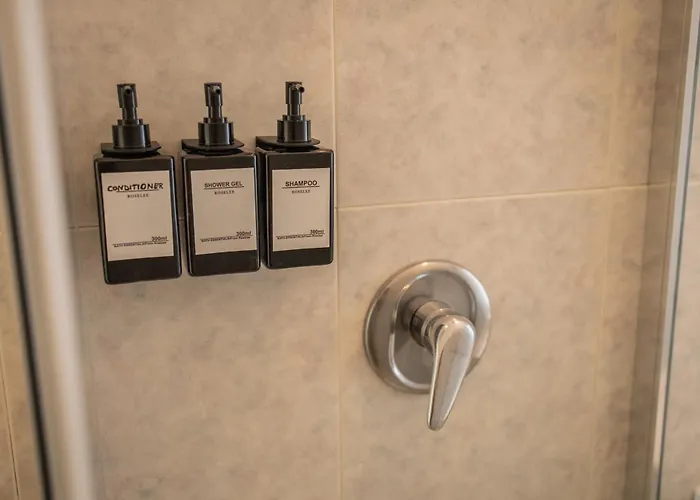 Fee4me Bright & Comfort In Lägenhet Milano