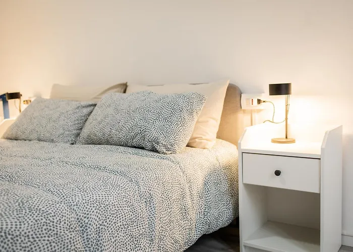 Fee4me Bright & Comfort In Lägenhet *