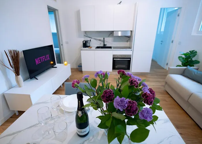 The Urban Wildlife - San Babila Duomo *