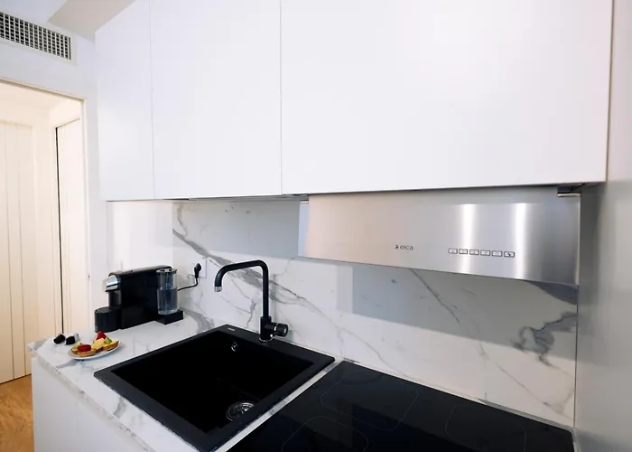 The Urban Wildlife - San Babila Duomo * Milán