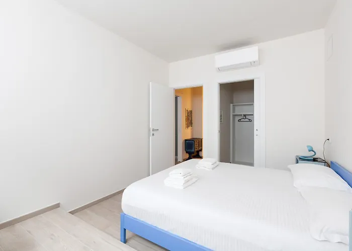 Lägenhet Guesthost - Spacious - 1,4km From Corso Buenos Aires