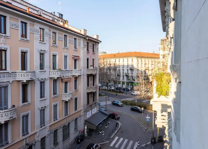 Guesthost - Casa Mimosa Appartamento Milano