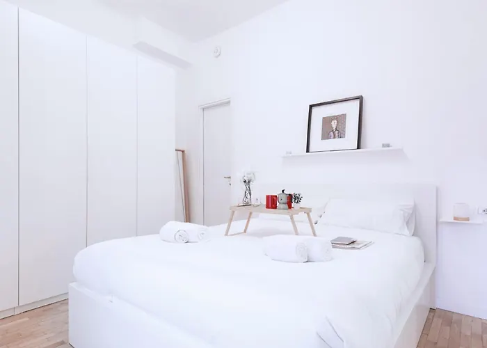 Easylife - - Gregorio 23 - Buenos Aires *