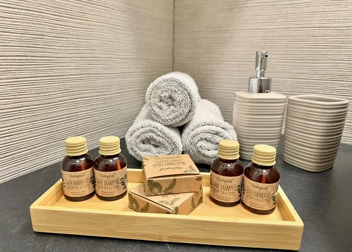 Rail24 - 9 Min Dal Duomo - Stazione * Mediolan