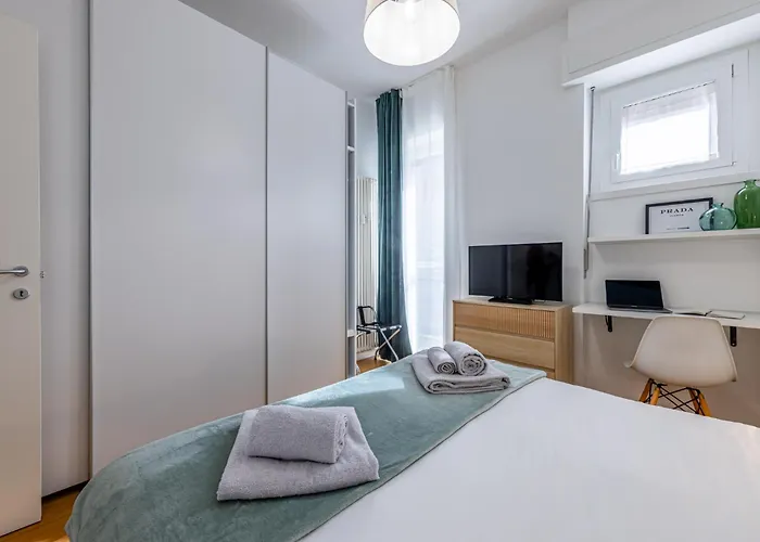 Rail24 - 9 Min Dal Duomo - Stazione Mediolan