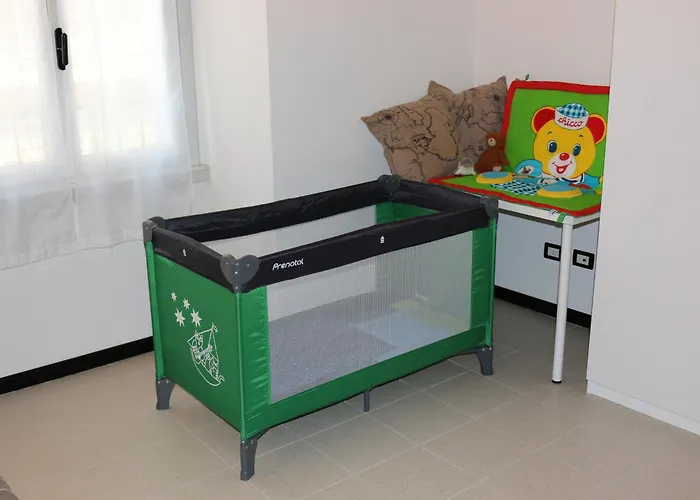 Charming Park - Center - For 5 Guests - Brand New Bathroom 아파트 밀라노