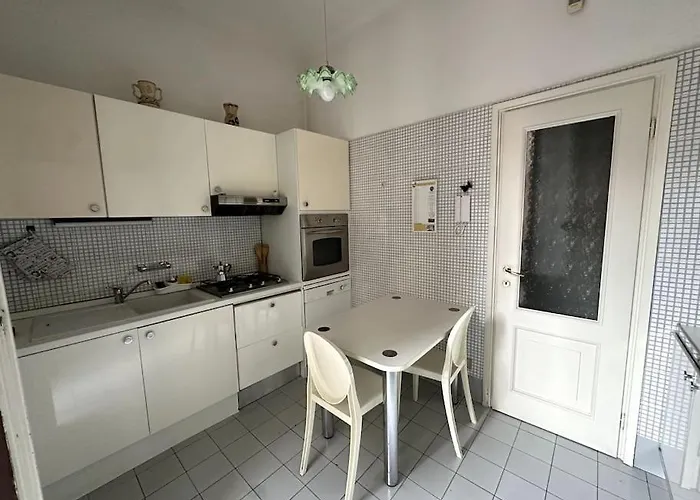 Elegant House Near Citta Studi * Milan
