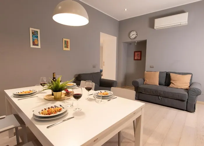 Lägenhet Luxury - Bramante 7 *