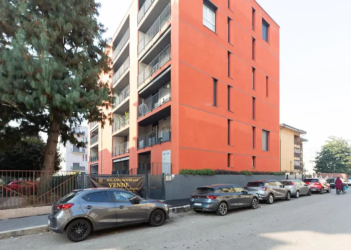 Guesthost - Udine M2 - Bright And Cozy Milano