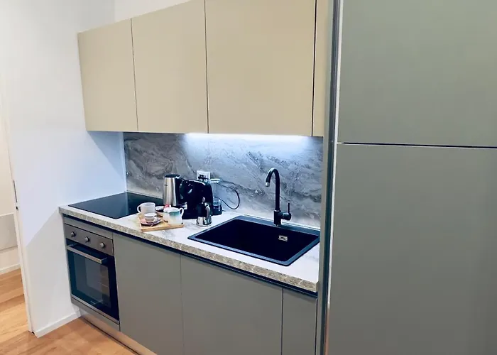 Apartment Residenza Vitruvio43 *