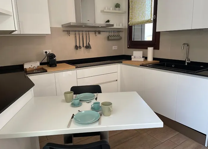 Hospitami - 15 Min Duomo アパート